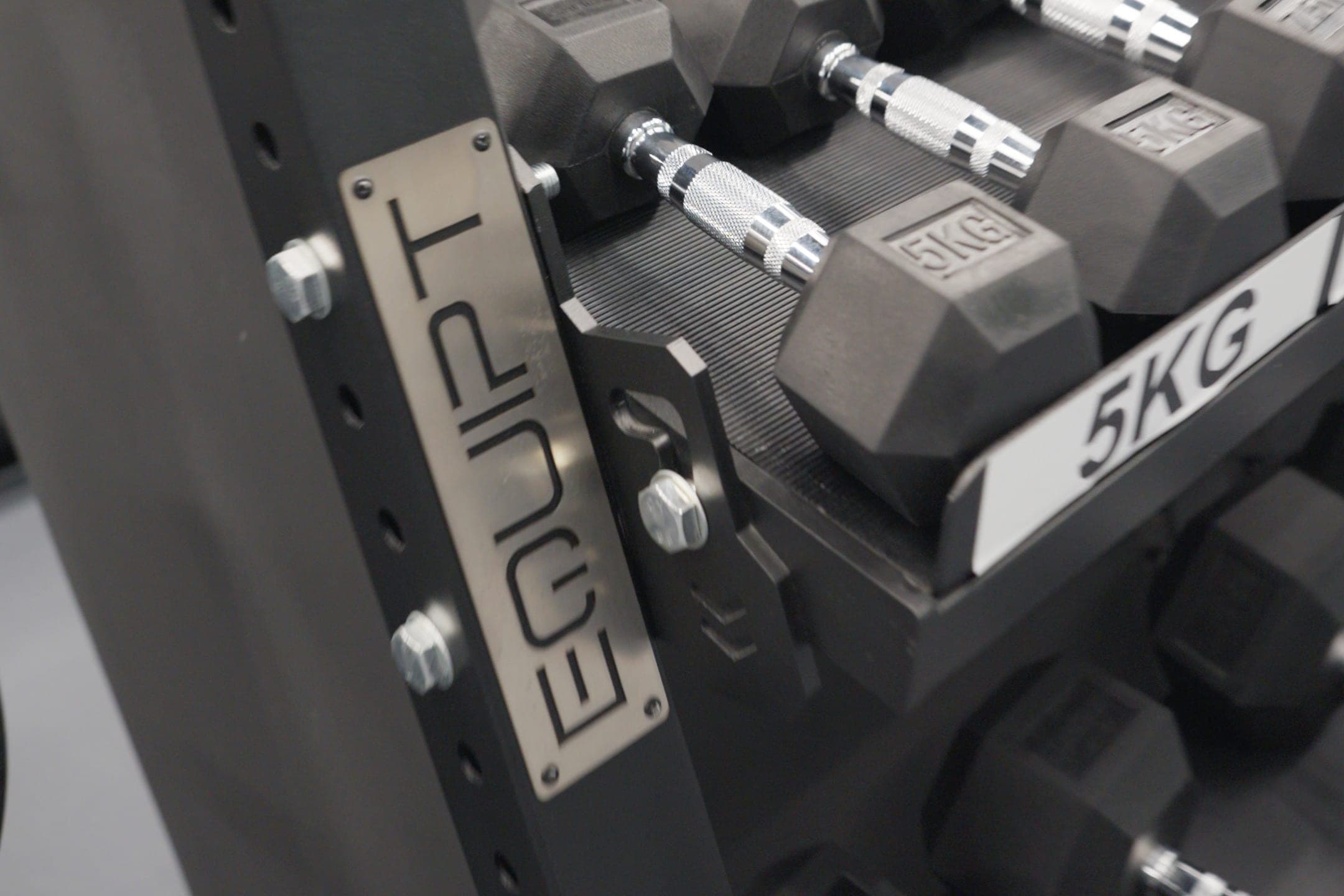 EQ. detail