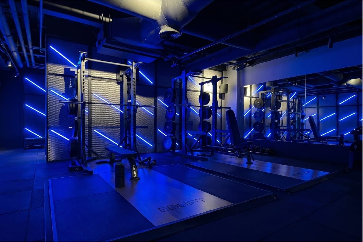 Soul HIIT. floor view