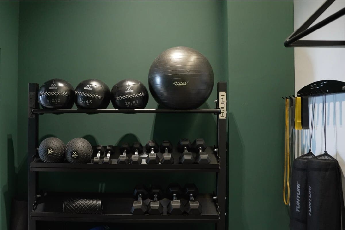 Stretch Lab. The recovery suite.