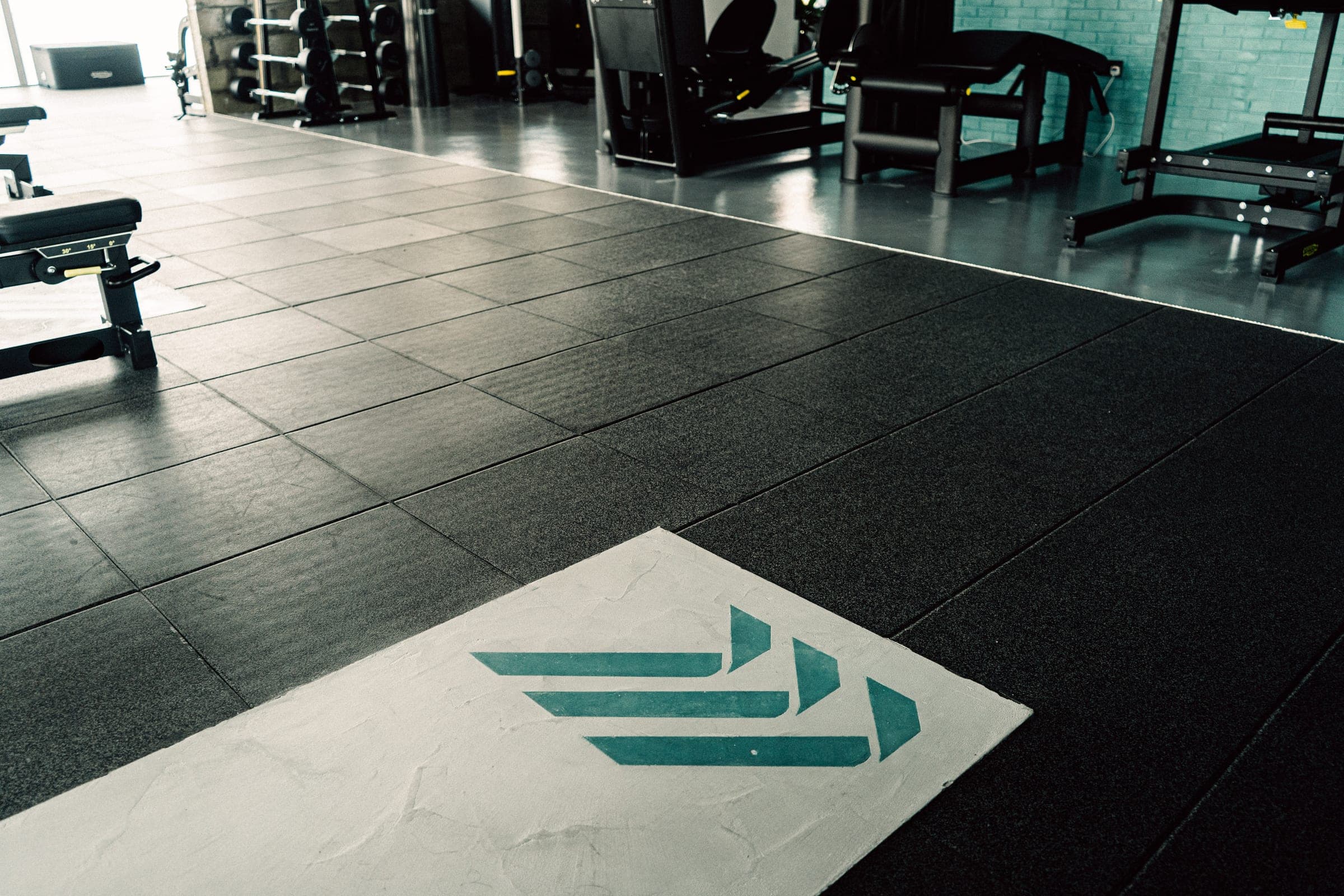 Waves Gym. detail